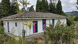 ¡Súper Ganga! Gran Oferta. Se Vende Casa En San Félix Salamina Caldas. Diagonal A Leche San Felix