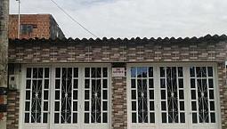 Vendo Casa Amplia, 3N Buen Sector