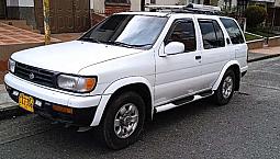 Vendo Nissan Pathfinder 99