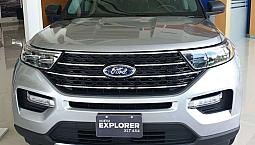 Ford Explorer  Xlt 4X4