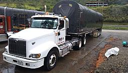 Tractomula Internacional 9400I Con Trailer 2012 Servitrailer