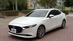 Mazda 3 Grand Touring 2.0