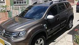 Camioneta Duster Intens 2023.