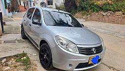 Renault Sandero,  2011 Color Gris,