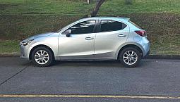 Se Vende Carro Exelente Estado Único Dueño