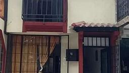 Se Vende Hermosa Casa Multifamiliar En Villavicencio. Negociable