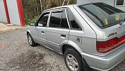 Vendo Mazda 323 Modelo 2001
