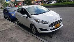 Ven-Cambio Por Vehiculo De Mi Interes, Camioneta Ford Fiesta Sedan Titanium Modelo 2015