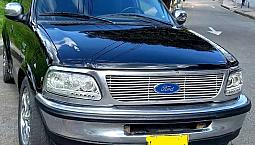 Vendo Ford 150