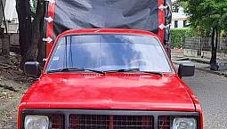 Vendo Camioneta Estacas Caleña.