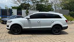 Audi Q7 Luxury