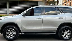 Toyota Fortuner 2021 Lista Para Traspaso Matenimiemtos Al Dia Recien Echo