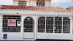Vendo Casa Reformada Prados Del Este