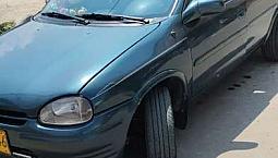 Vendo Exelente Vehículo Corsa Sedan 1.300 Modelo 96