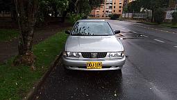 Nissan Sentra B13 Modelo De Lujo.