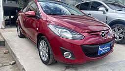 Mazda 2  Modelo 2014