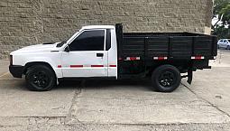Gangazo Vendo Camionets  De Estacas Mitsubishi L200 Modelo 1998 4X2