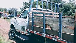 Vendo O Permuto Ford