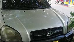 Hiunday Tucson 4X4