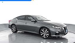 Nissan Altima Exclusive - 2019 | 48642