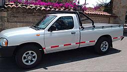 Nissan Frontier.  2015  Nueva