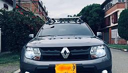 Vendo Linda Camioneta Renault Duster Dakar