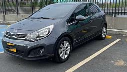 Vendo Kia Rio 2013