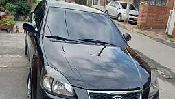 Vendo Hermoso Sedan