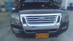 Vendó Hermosa Camioneta Ford Sport Trak