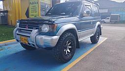 Mitsubishi Montero 3.0 V13
