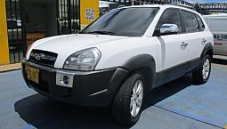 Hyundai Tucson Gl 4X2 2000Cc Mt Aa