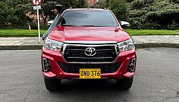 Toyota Hilux 2.8 Srx Dc 4X4 Tdi