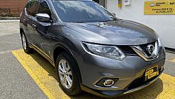 Nissan X-trail 2.5 Advance 4x2