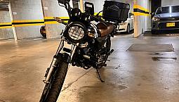 Akt Nkd 125 Café Racer 2023 | 1.400 Km | Único Dueño + Baúl