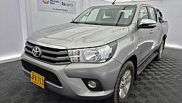 Toyota Hilux 2.4 Mt 4X4