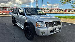 Nissan Np300 Frontier 2.4 Mt