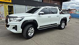 Toyota Hilux 2.8 At 4X4