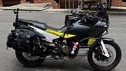Moto - Husqvarna Norden 901 - Modelo 2022 - Cilindrada 889Cc