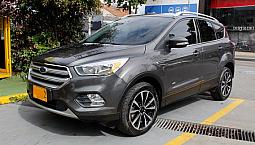 Ford Escape 2.0 Titanium At 4X4