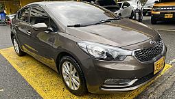 Kia Cerato Pro 1.6 Ex 4X2 2015