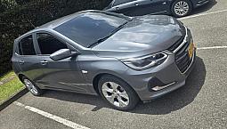 Chevrolet Onix 1.0T Premier Hatch At