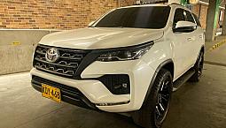Toyota Fortuner 2.4 Street At 7As