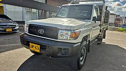 Toyota Land Cruiser V6 4.0