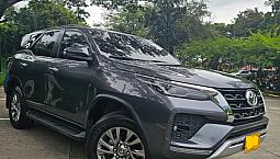 Toyota Fortuner 2.7L Mid