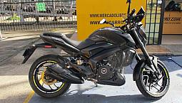 Moto Bajaj Dominar D 400