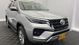 Toyota Fortuner 