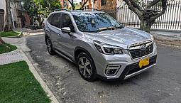 Subaru Forester 2.0 Cvt Premium