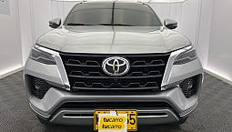 Toyota Fortuner 2.7 Srv