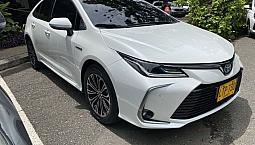 Toyota Corolla 1.8 Se-G Hybrid At