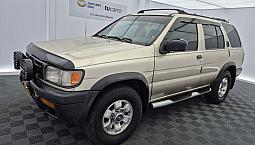 Nissan Pathfinder 3.3 R50 Std